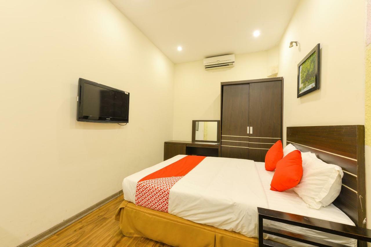Oyo 279 West Lake Hotel Hanoï Extérieur photo