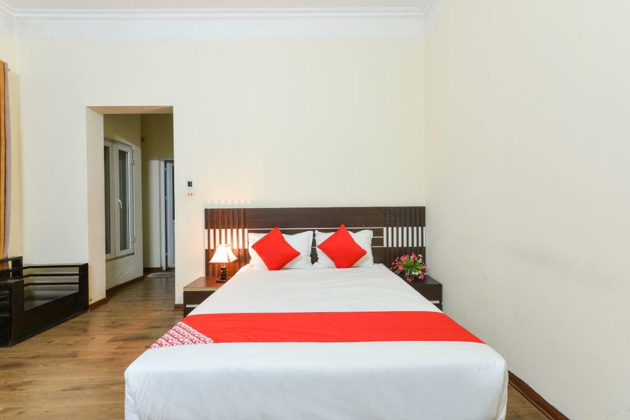 Oyo 279 West Lake Hotel Hanoï Extérieur photo