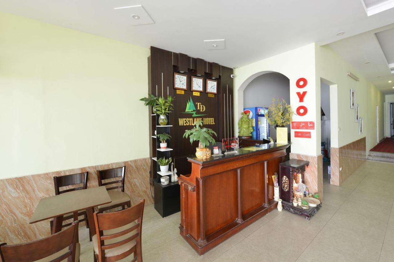 Oyo 279 West Lake Hotel Hanoï Extérieur photo